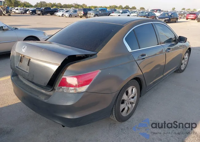 1HGCP26729A010661: 42986468