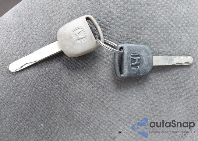 1HGCP26729A010661: 42986468