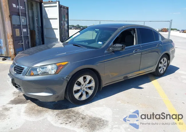 1HGCP26729A010661: 42986468