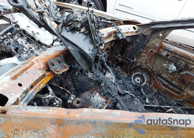 1G6DM57N330125005: 42986600