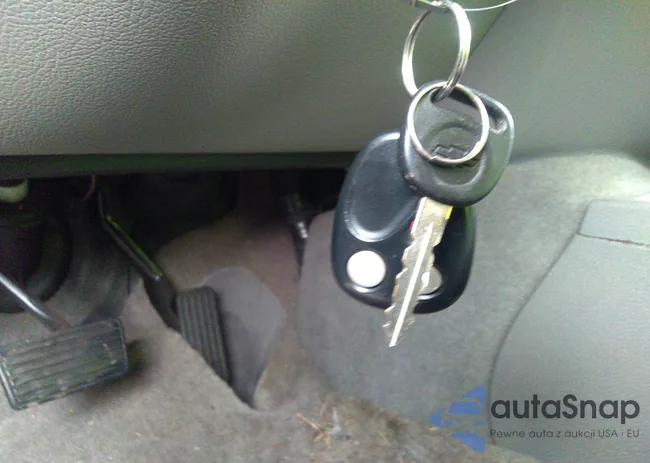 1GNDT13SX72253439: 42986603