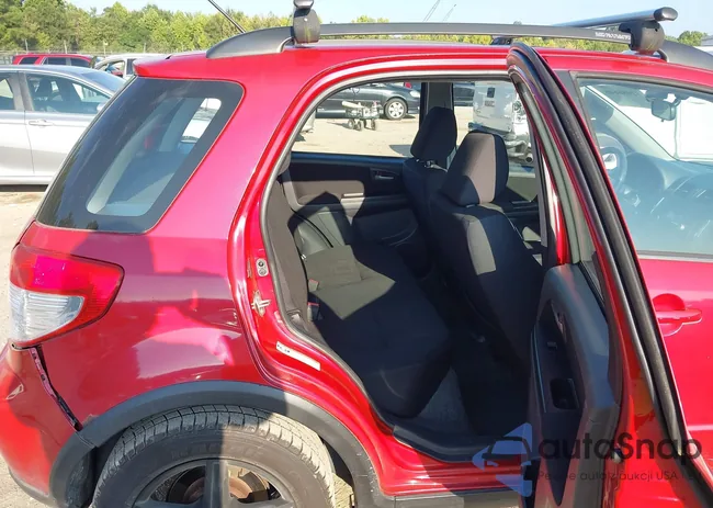 JS2YB5A31C6304156: 42986648