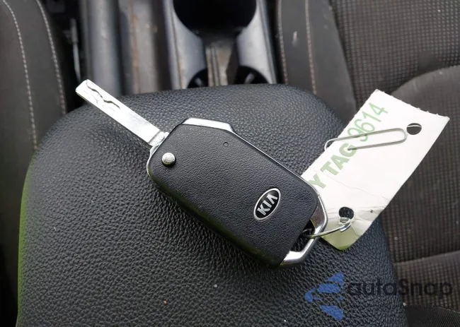 3KPF24AD8KE022447: 42986668