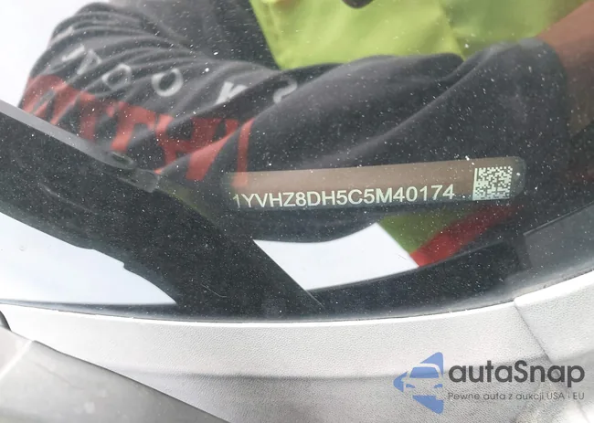 1YVHZ8DH5C5M40174: 42986693