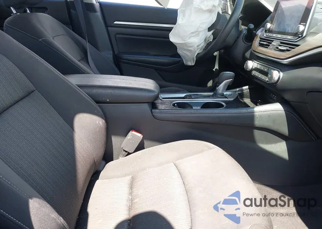 1N4BL4DV5PN357013: 42986751