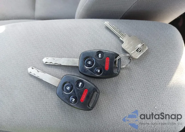 19XFB2F89DE082496: 42986827