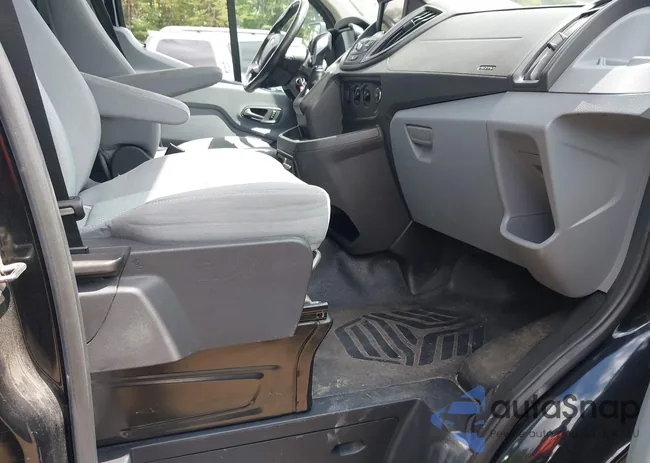 1FTYR2YG9GKB48636: 42986855