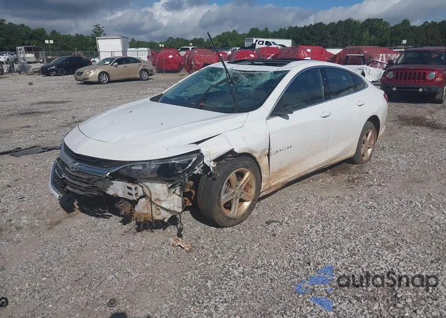 1G1ZD5ST1NF180912: 42986892