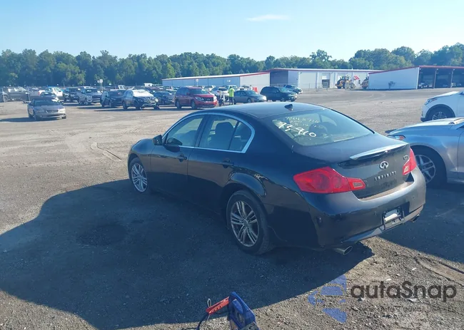 JN1CV6AR5DM768332: 42986001