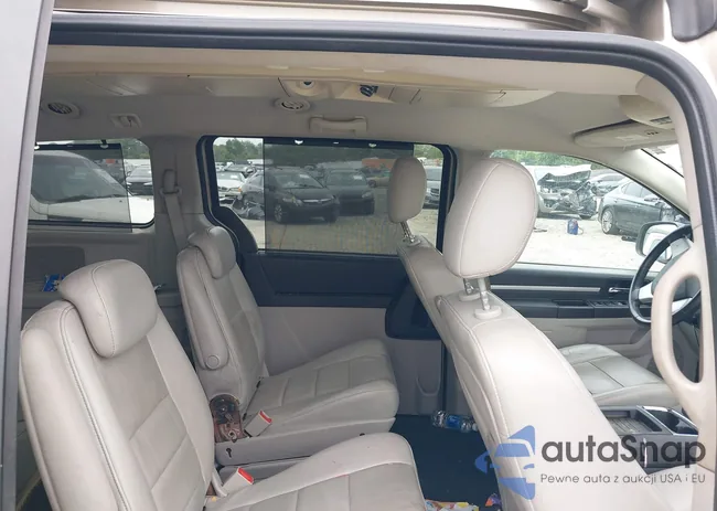 2D8HN54X48R145750: 42986010