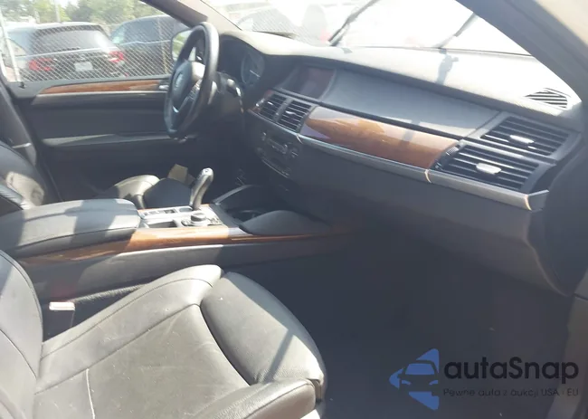 5UXFG2C5XE0C45678: 42986246