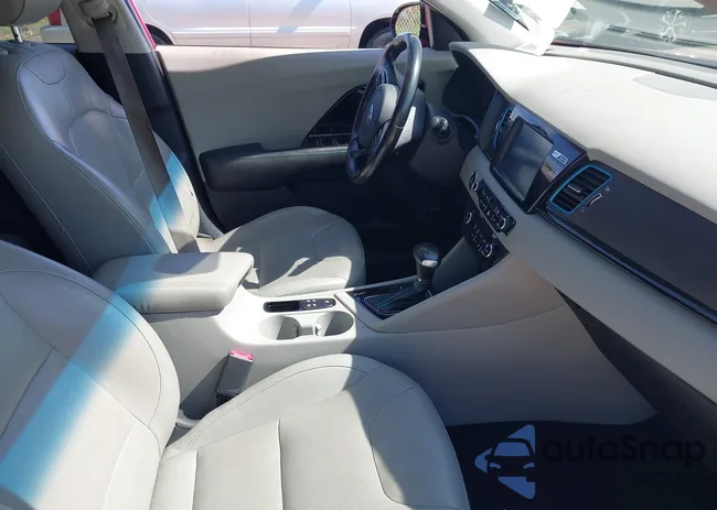 KNDCE3LC9H5054613: 42986256