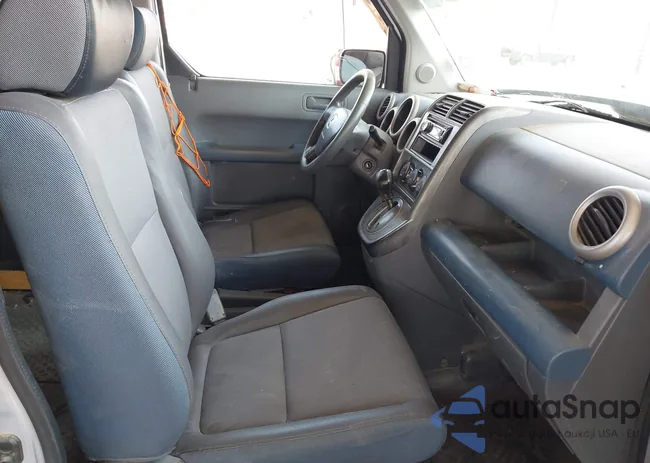 5J6YH28374L018046: 42986297