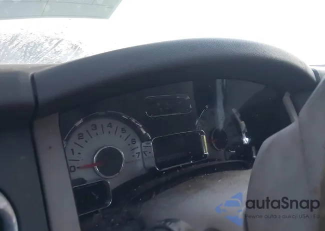 1FMJU1H59BEF00187: 42987395