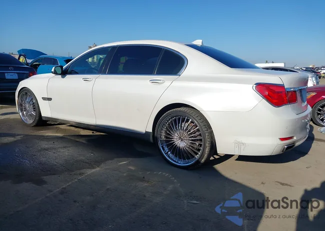 WBAKB4C54BC574990: 42987441