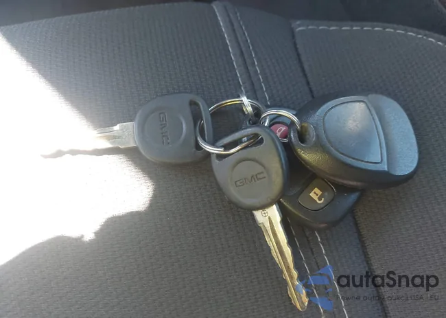 1GKKVNED4GJ195967: 42987512