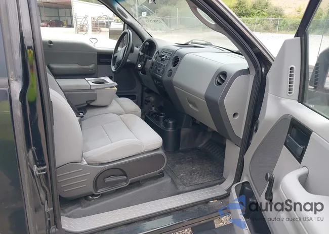 1FTRX14W35FB06812: 42987533