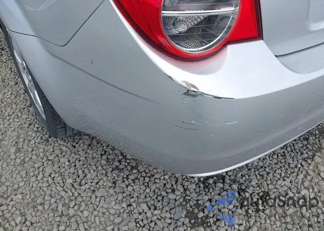 1G1JC5SH4F4178595: 42987628