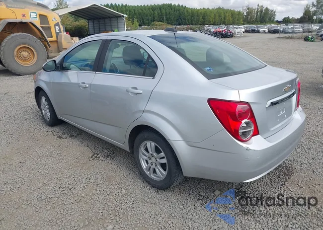 1G1JC5SH4F4178595: 42987628