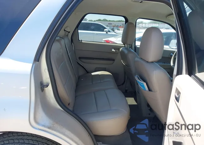 4M2CU81729KJ19921: 42987659