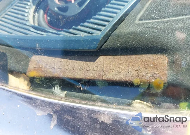 2G1AZ37J8B1451493: 42987672