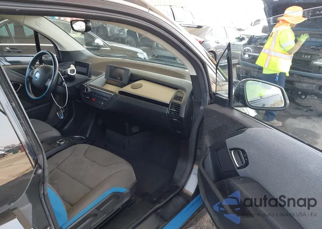 WBY7Z4C58JVD96235: 42987714