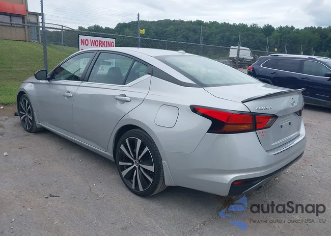 1N4BL4CV2NN420616: 42987722