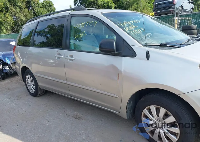 5TDZA23CX6S451898: 42987759