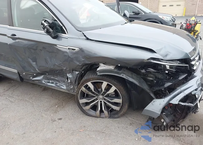 3VV4B7AX7MM158789: 42987010