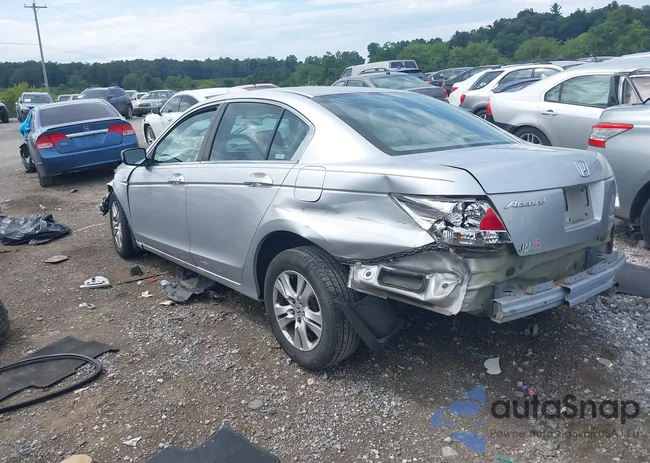 1HGCP26468A063691: 42987057