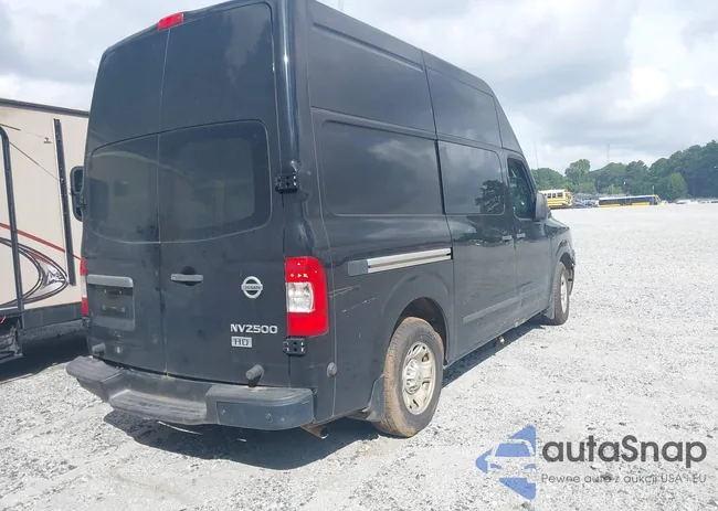 1N6BF0LY4GN810833: 42987198