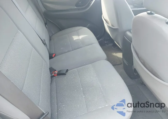 1FMYU03196KA40825: 42987275