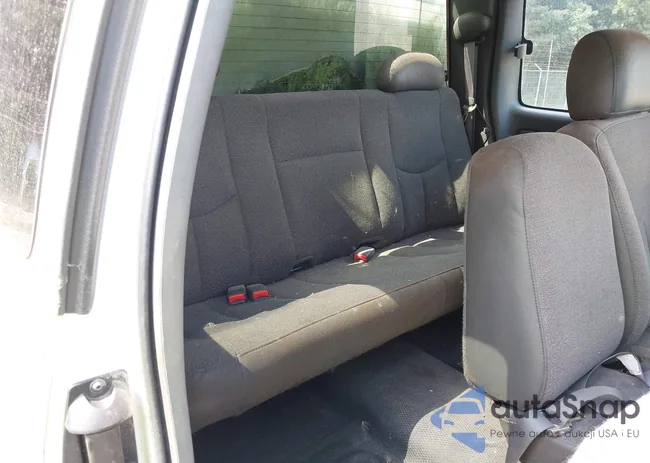 1GCHK29UX3E182733: 42987297