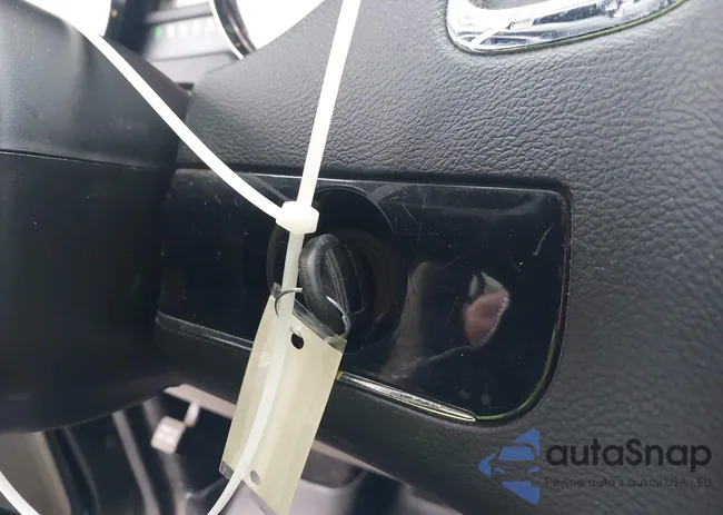 2C4RDGCG8KR743141: 42987355