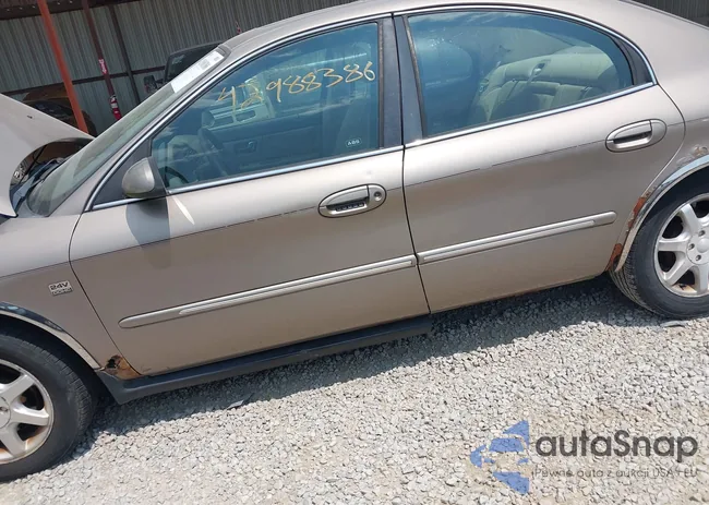 1MEFM55S92G637516: 42988386