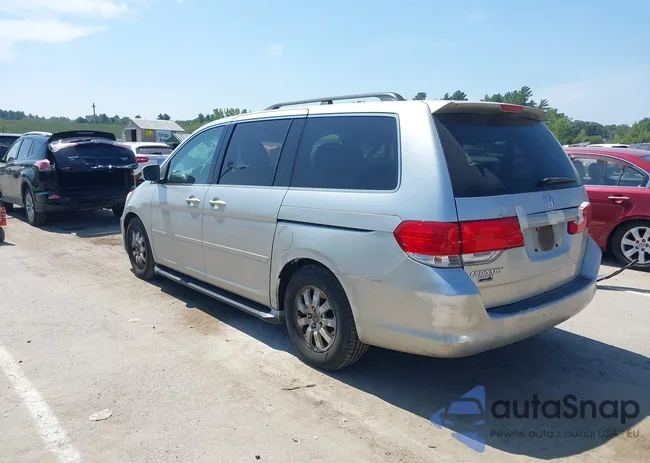 5FNRL38468B026400: 42988617