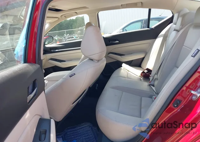 1N4BL4EV7KC101765: 42988731