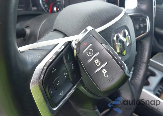 1C6SRFJT5RN106171: 42988806