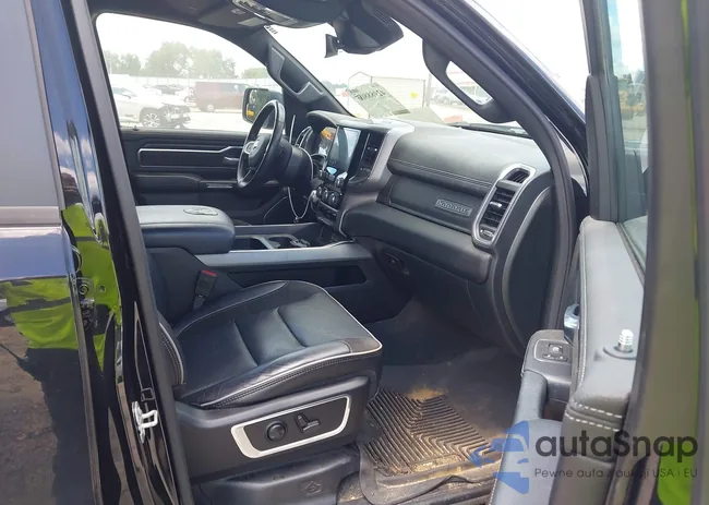 1C6SRFJT5RN106171: 42988806