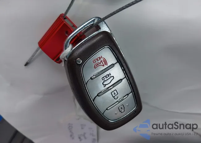 5NPD84LF0JH381015: 42988807