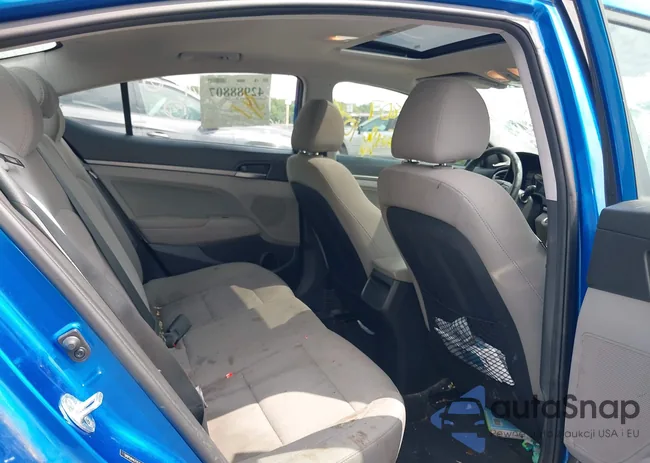 5NPD84LF0JH381015: 42988807