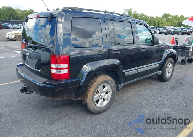 1C4PJMAK8CW137899: 42988815