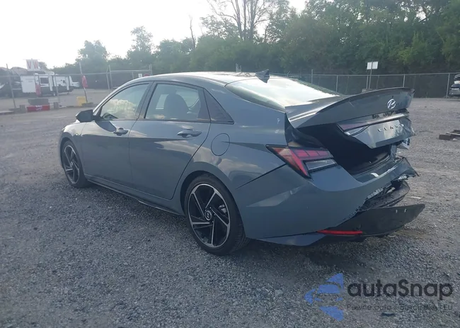 KMHLR4AF8MU197989: 42988890