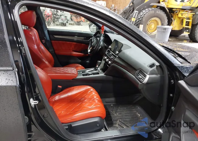 1HGCV1F35JA053733: 42988908