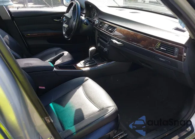 WBAPH7C5XBE677714: 42988921