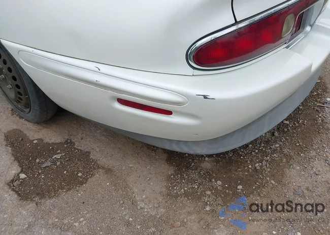 1G4GD2216W4709792: 42988923