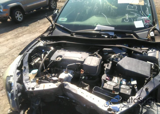 1HGCR2F76EA136316: 42988941