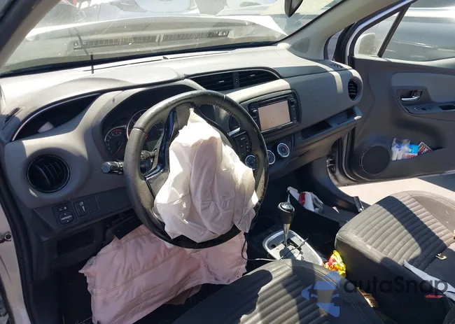 VNKKTUD37FA015584: 42988008