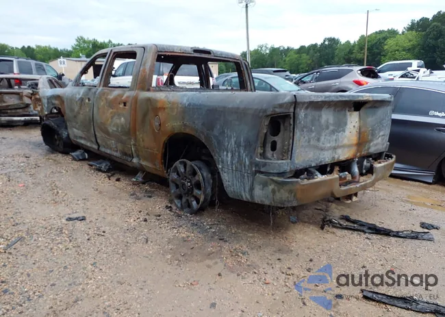 3C6UR5GL1NG126611: 42988014