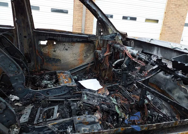 3C6UR5GL1NG126611: 42988014